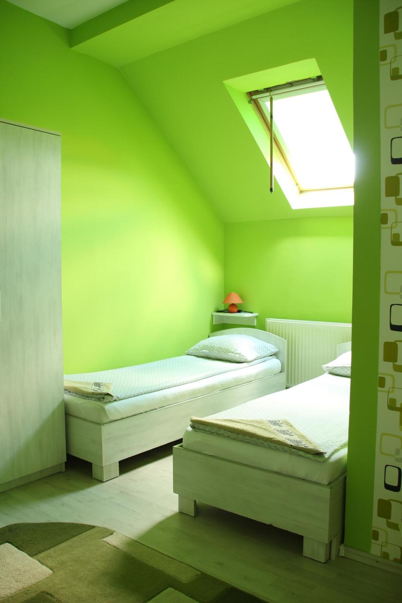 Szasz&Szasz Panzio Bed & Breakfast Gheorgheni  Bagian luar foto