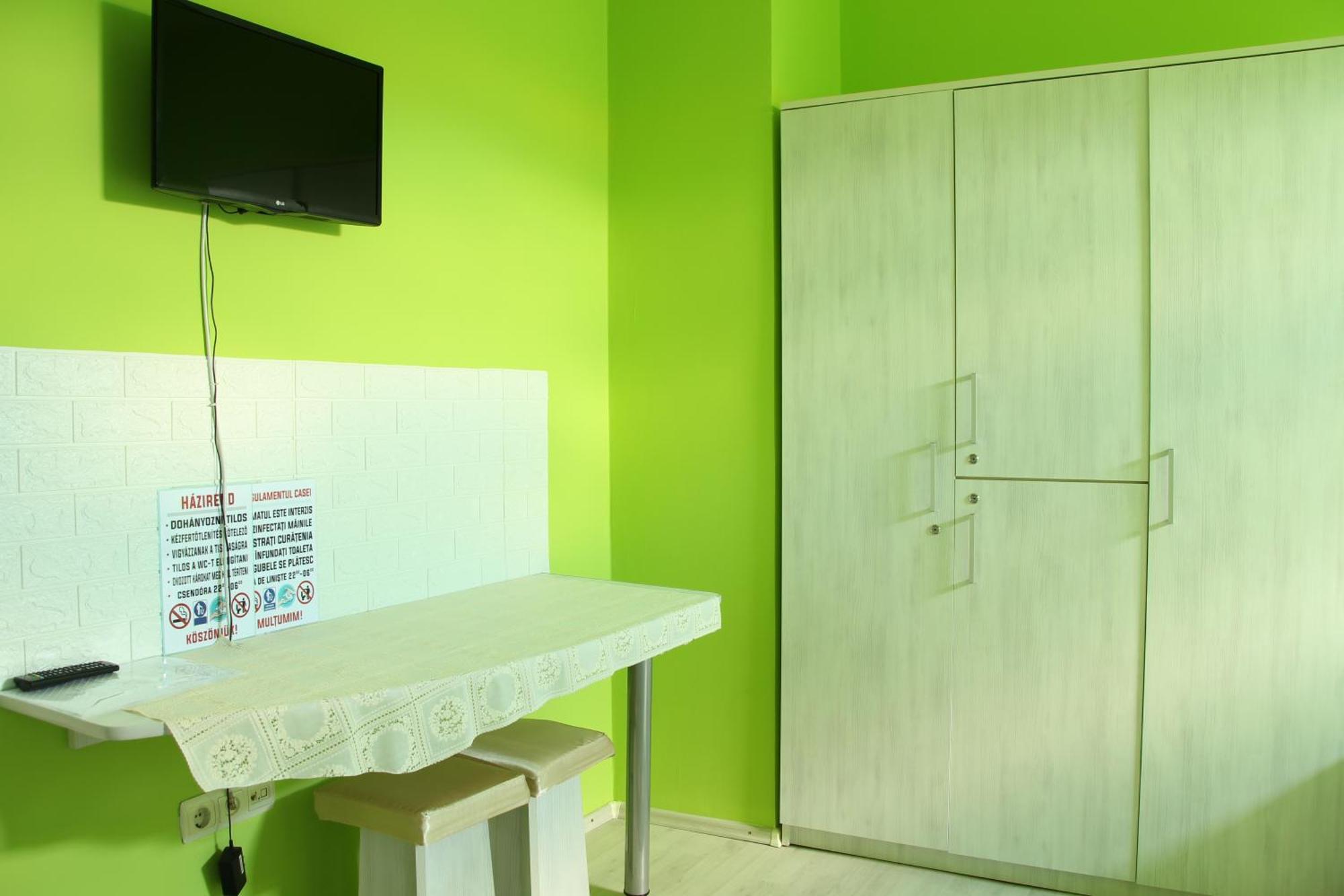 Szasz&Szasz Panzio Bed & Breakfast Gheorgheni  Bagian luar foto